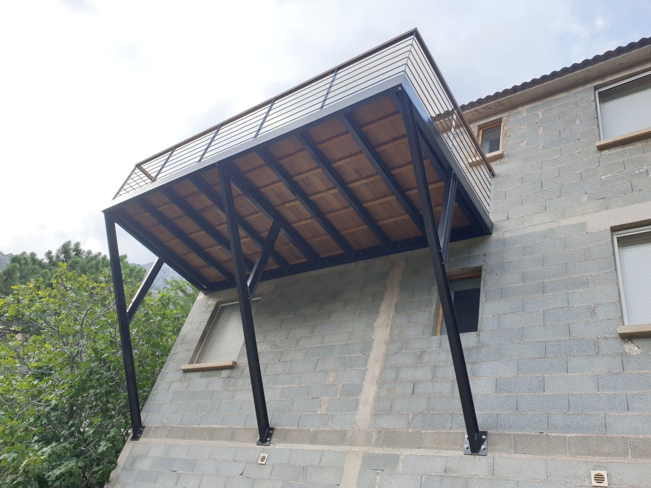 Terrasse suspendue D’Onofrio Métal D
